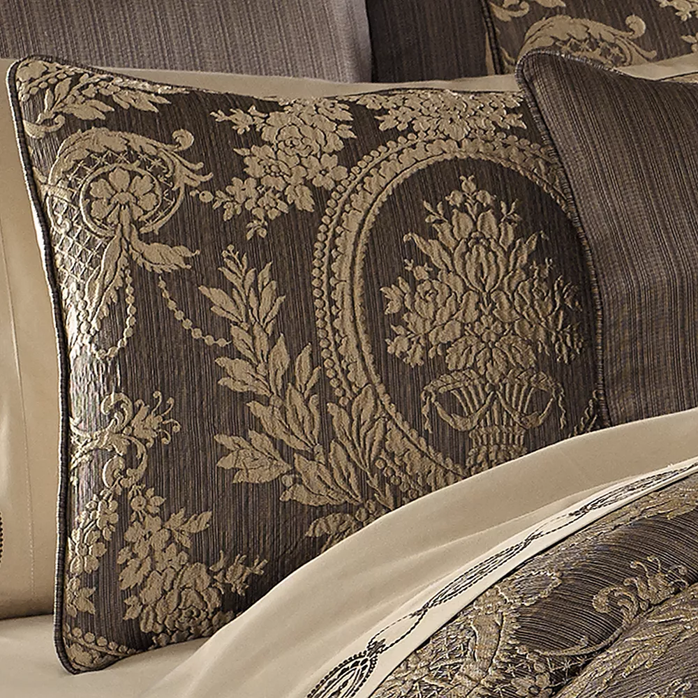 Five Queens Court Neapolitan Mink Comforter Set Or Euro Sham 4 Five Queens Court Neapolitan Mink Comforter Set Or Euro Sham - Image 2