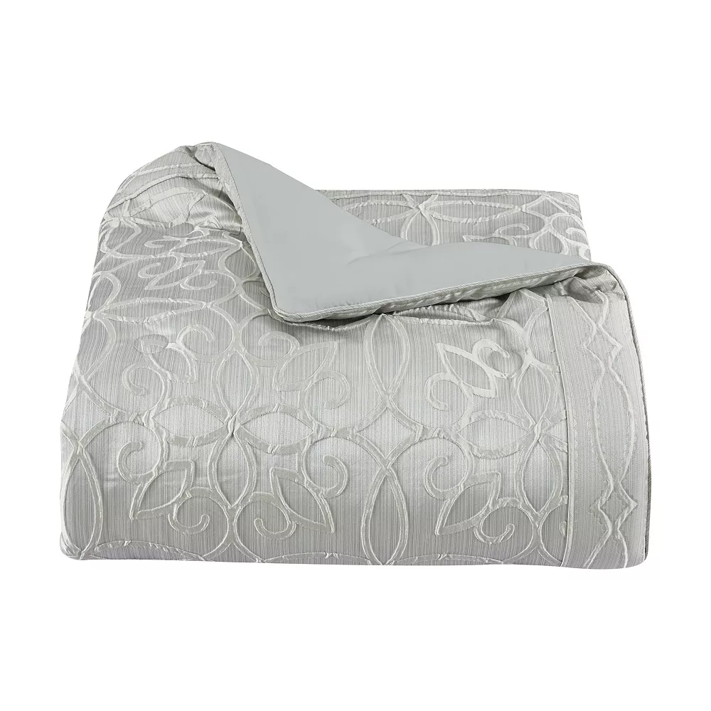 Five Queens Court Nouveau Comforter Set With Shams 6 Five Queens Court Nouveau Comforter Set With Shams - Image 4