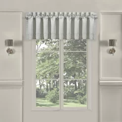 Five Queens Court Nouveau Window Straight Valance