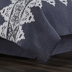 Five Queens Court Shelburne Comforter Set With Shams -Five Queens Court Shop 4990030 ALT2