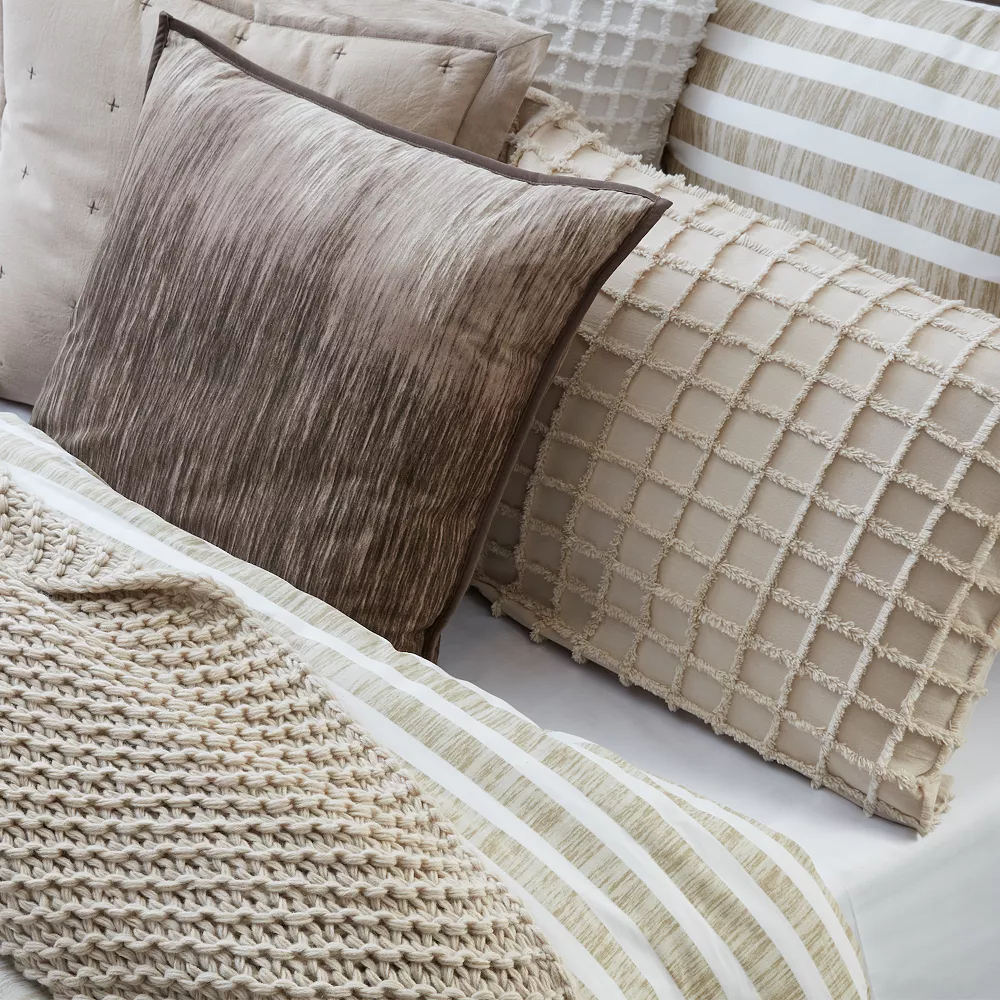 Five Queens Court Duvet Cover Set 4 Five Queens Court Duvet Cover Set - Image 2