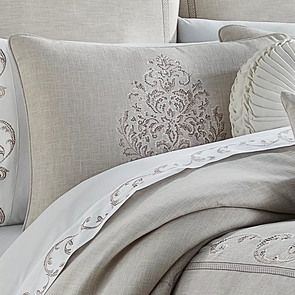 Five Queens Court Ania Comforter Set With Shams 4 Five Queens Court Ania Comforter Set With Shams - Image 2