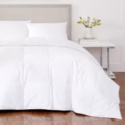 Five Queens Court Elegance Down Mediumweight Comforter